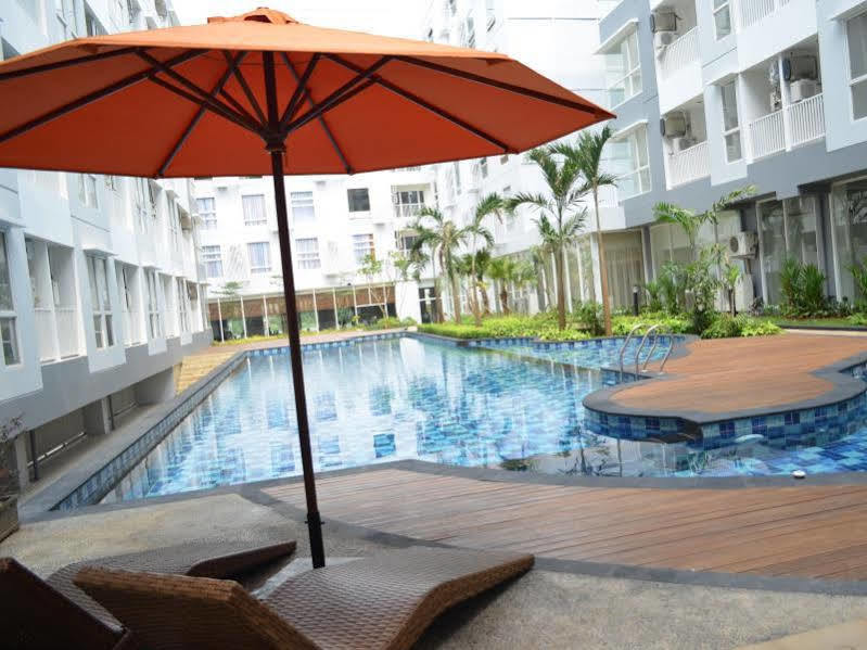 Kyriad Hotel Airport Jakarta Тангеранг Экстерьер фото